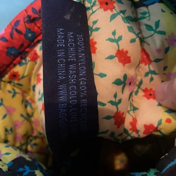 BAGGU "Calico Block" Quilted Laptop Sleeve - Picture 5 of 7